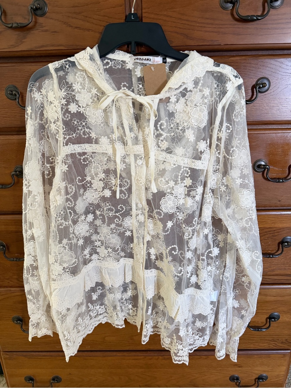 Cream Lace Sheer Tie-Neck top NWT